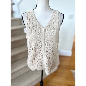 NWT Wonderly Cream Crochet Sleeveless V-Neck Sweater Tank Top
